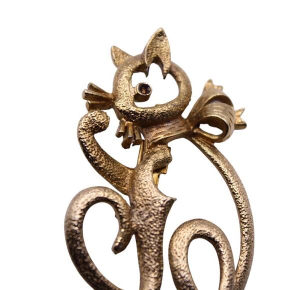 Vintage Cat Pin Brooch w Detailed Cut Out Design 2" Top to Bottom - Hey Viv - Picture 3 of 5
